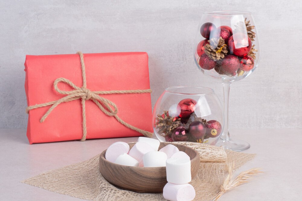 Health and Wellness Gifts with a Luxury Gin Hampers Touch