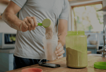 The Rising Protein Shakes Trend: How Social Media Shapes Health Choices